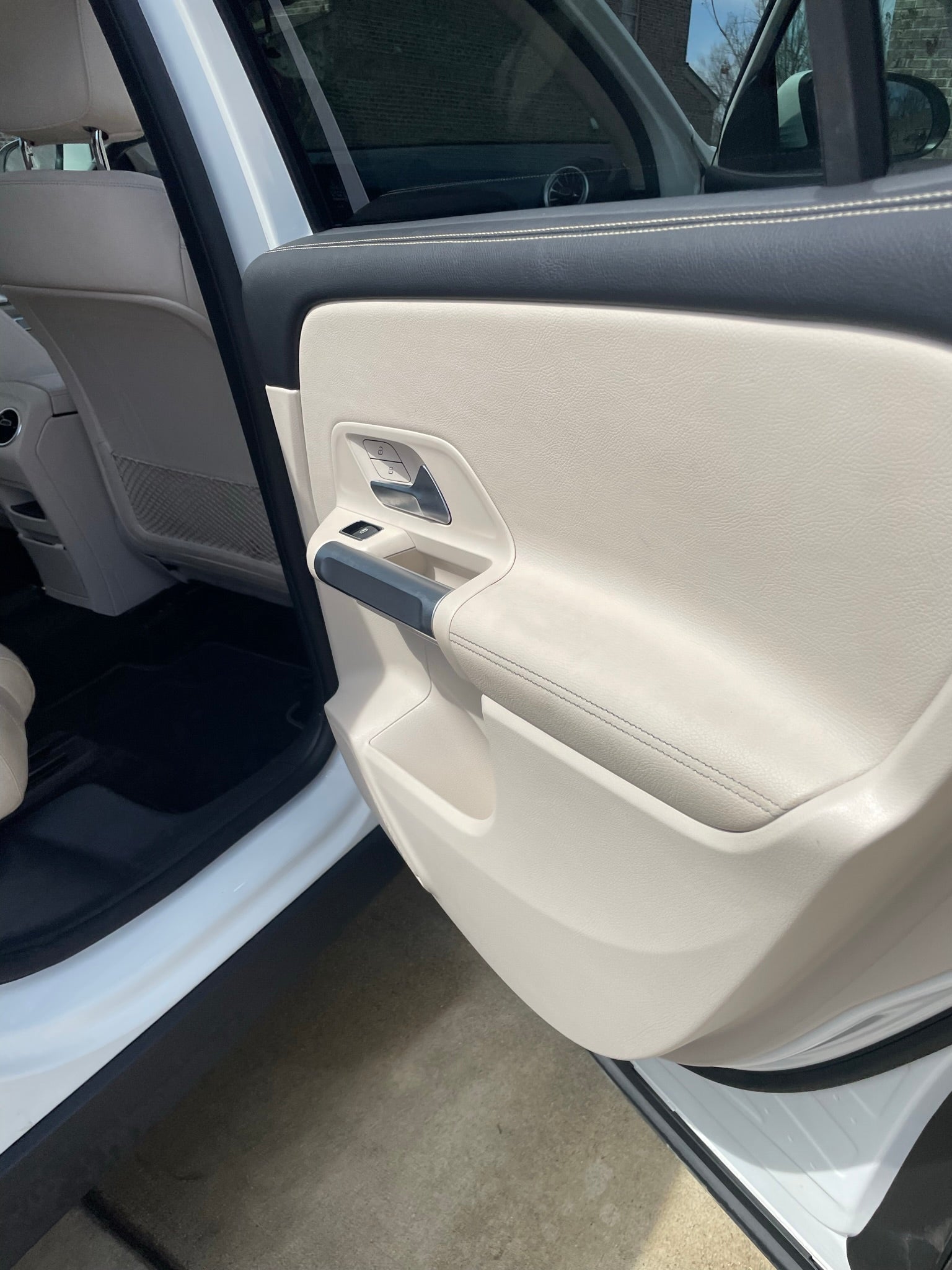 Mercedes Benz GLB Transformation