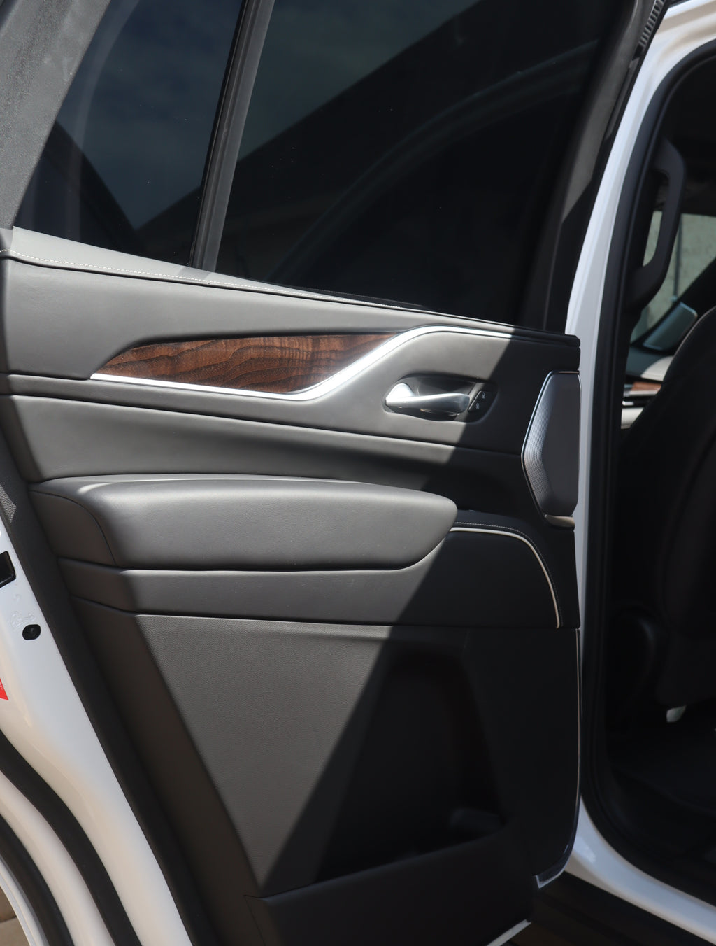 Escalade Transformation