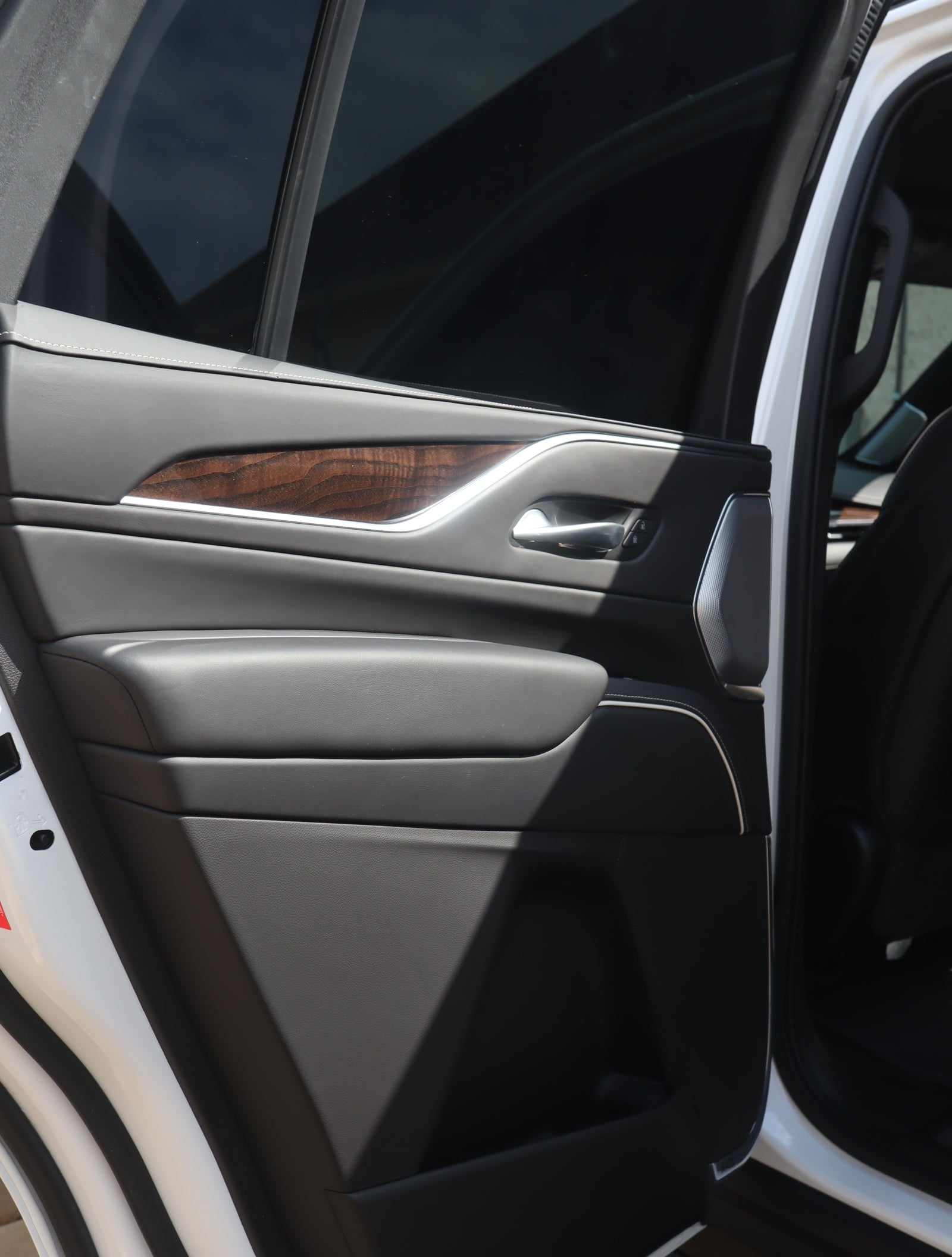 Escalade Transformation