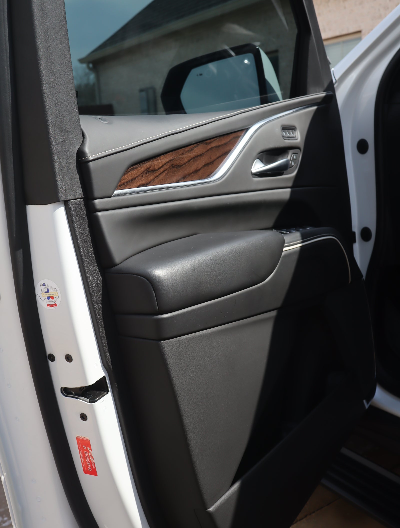 Escalade Transformation